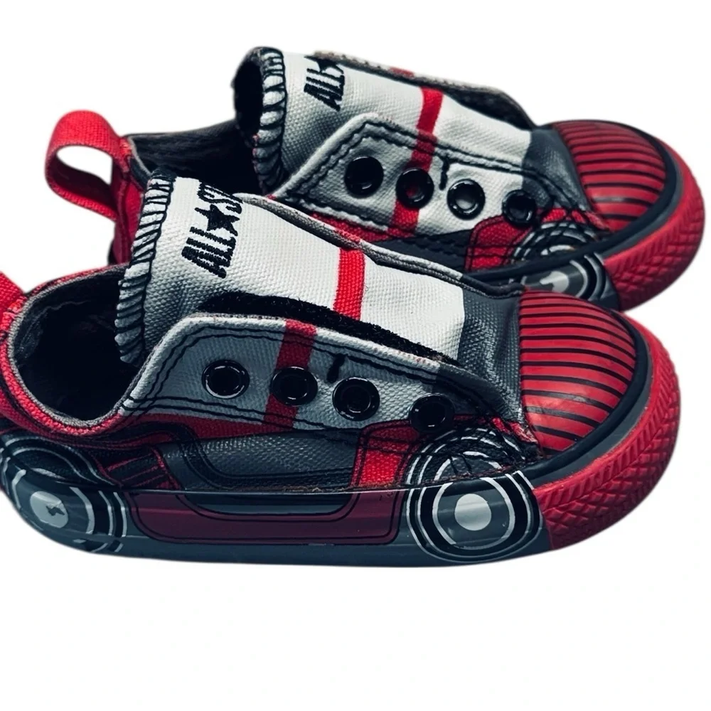 Converse Chuck Taylor All Star Toddler Slip-On Sneakers – Red/Black (Size 4 )